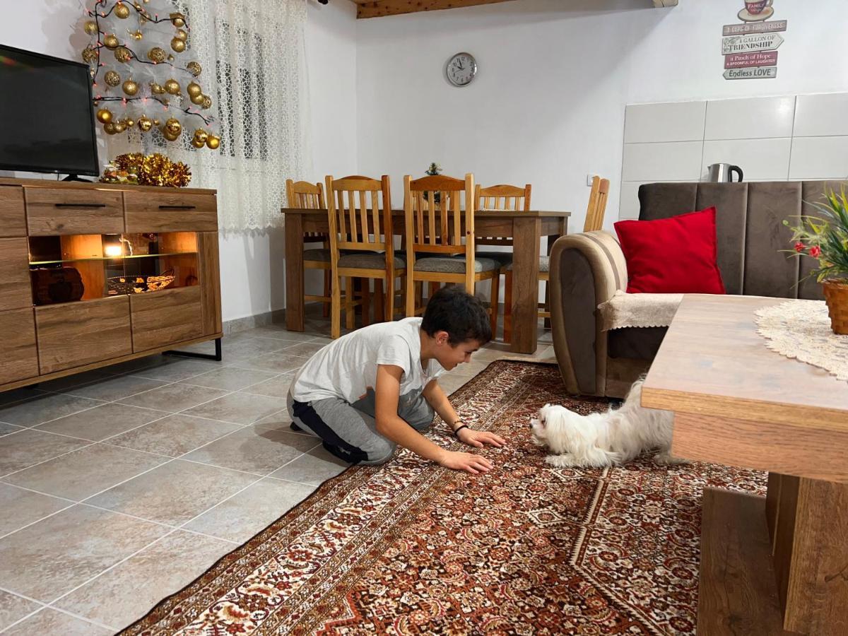 Laf Guest House Kolašin Eksteriør billede